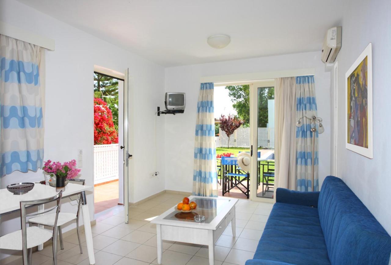 Oliv Apartments Platanes  Ngoại thất bức ảnh